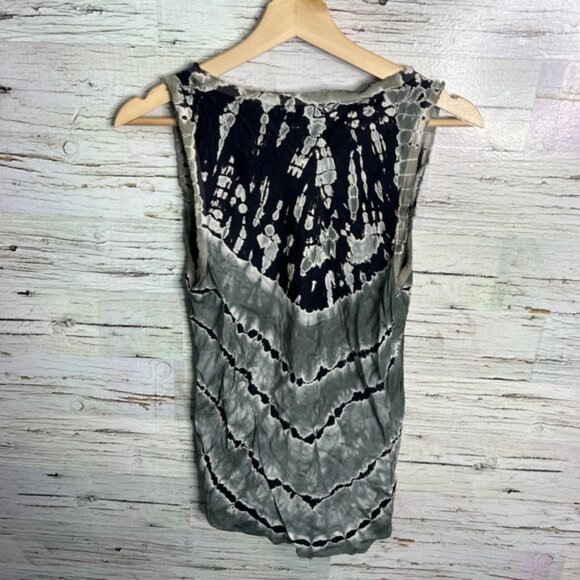 Young Fabulous & Broke Black and Gray Tank Top size medium - Picture 7 of 7